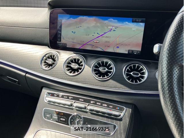 Mercedes Benz E-CLASS 2018-05 8685930-7