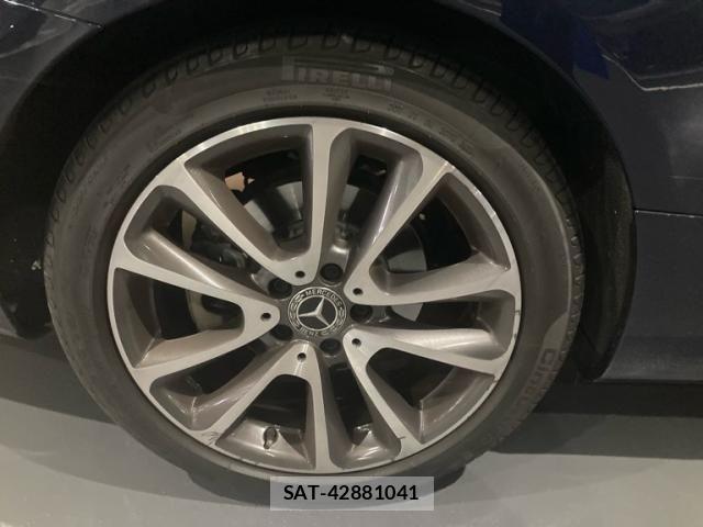Mercedes Benz E-CLASS 2019-12 8743845-5