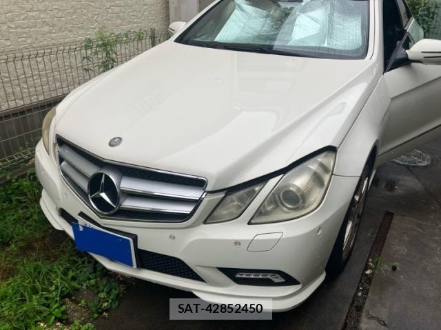 Mercedes Benz E-CLASS 2009-08 8780995-0