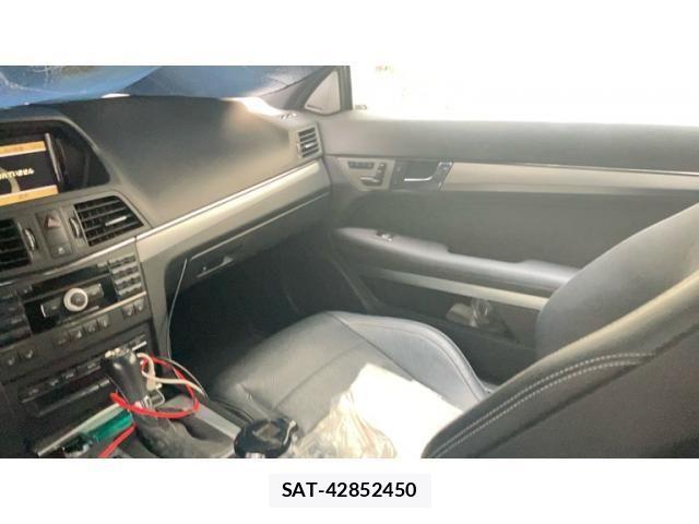 Mercedes Benz E-CLASS 2009-08 8780995-22