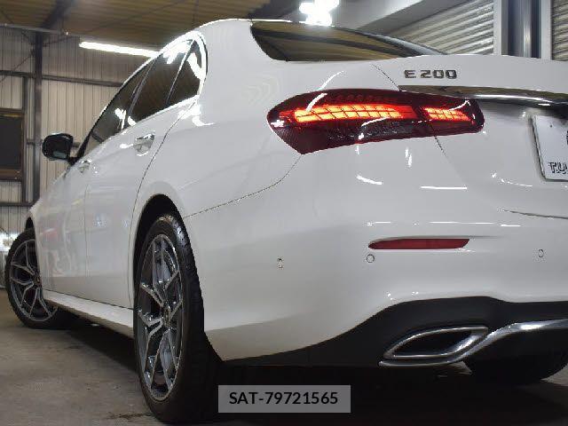 Mercedes Benz E-CLASS 2021-04 1190079-22