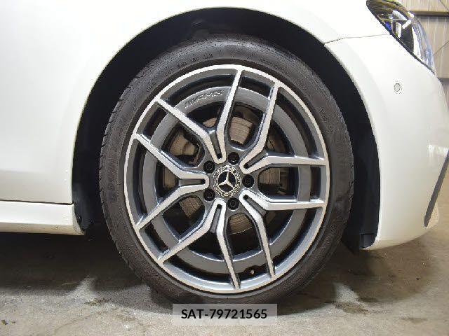 Mercedes Benz E-CLASS 2021-04 1190079-24