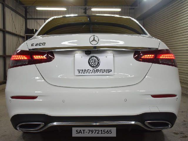 Mercedes Benz E-CLASS 2021-04 1190079-28