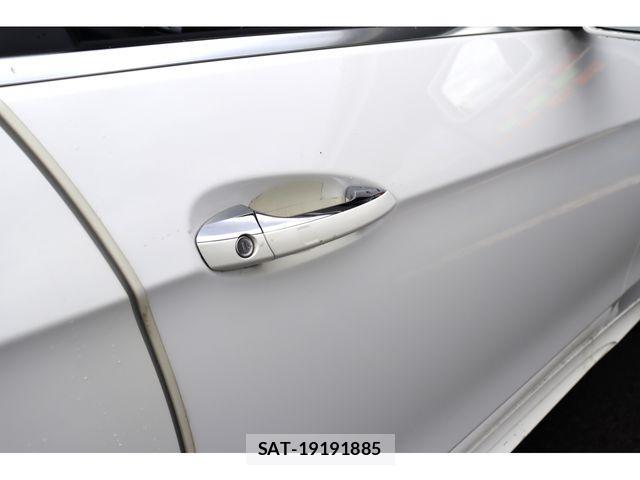 Mercedes Benz E-CLASS 2015-01 1207313-17