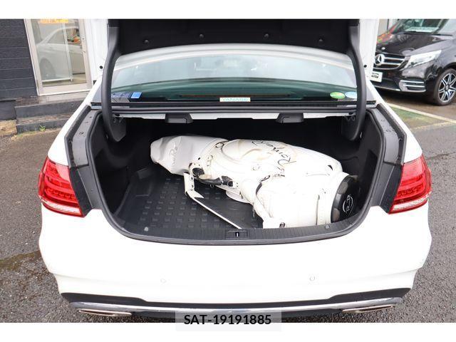 Mercedes Benz E-CLASS 2015-01 1207313-23
