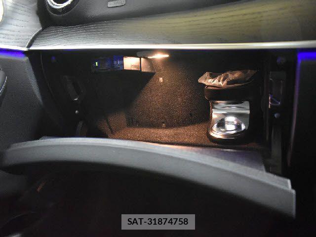 Mercedes Benz E-CLASS 2020-09 1292396-13