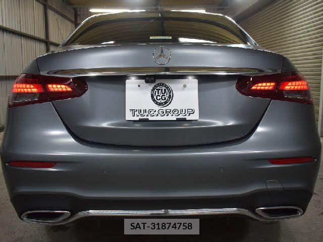 Mercedes Benz E-CLASS 2020-09 1292396-28