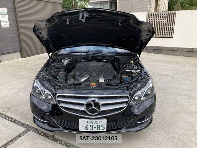 Mercedes Benz E-CLASS 2013-08 1292389-17