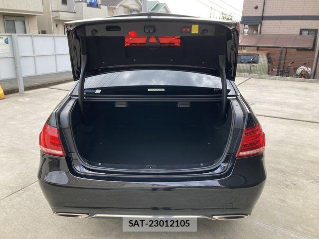 Mercedes Benz E-CLASS 2013-08 1292389-18