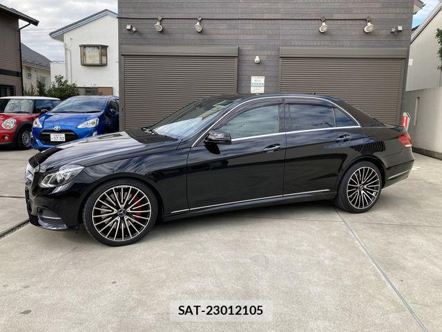 Mercedes Benz E-CLASS 2013-08 1292389-1