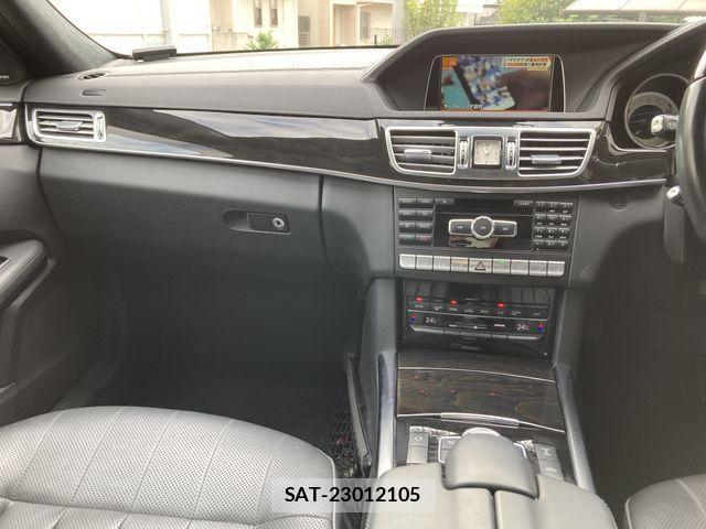 Mercedes Benz E-CLASS 2013-08 1292389-23