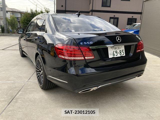Mercedes Benz E-CLASS 2013-08 1292389-6