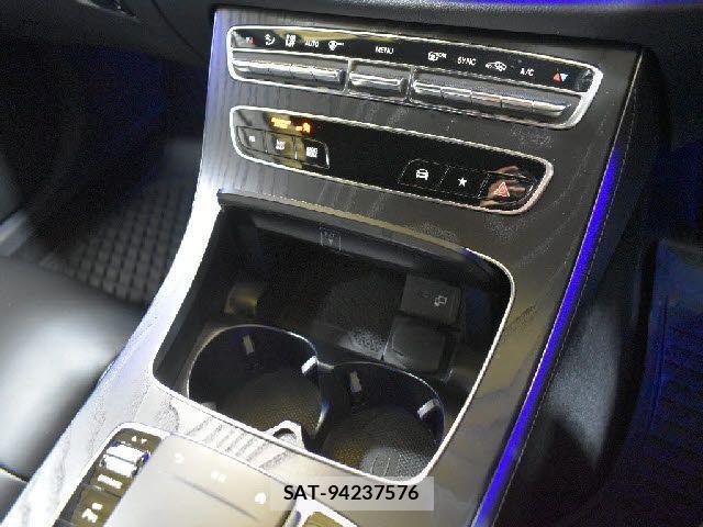 Mercedes Benz E-CLASS 2020-09 1473464-11