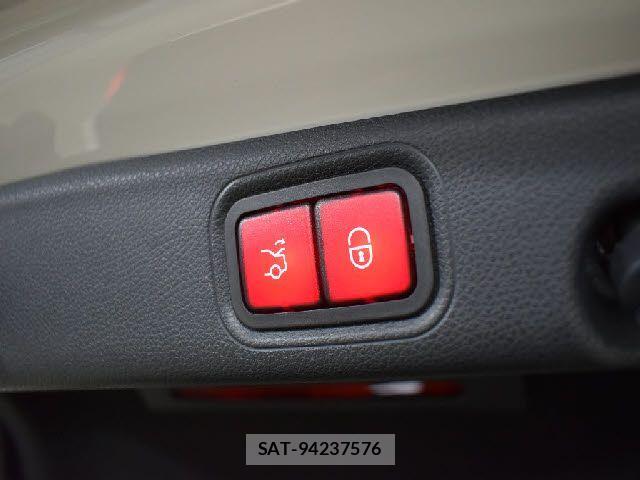 Mercedes Benz E-CLASS 2020-09 1473464-19