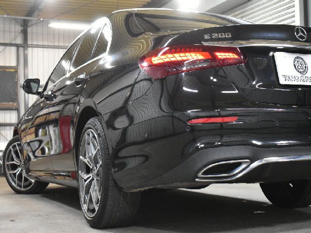 Mercedes Benz E-CLASS 2020-12 1546743-22