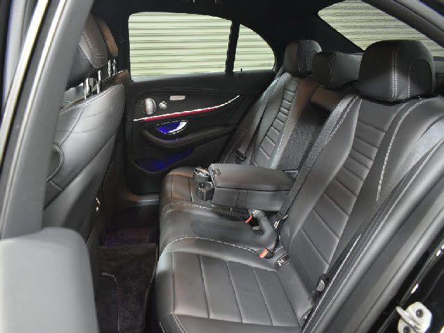Mercedes Benz E-CLASS 2020-12 1546743-8
