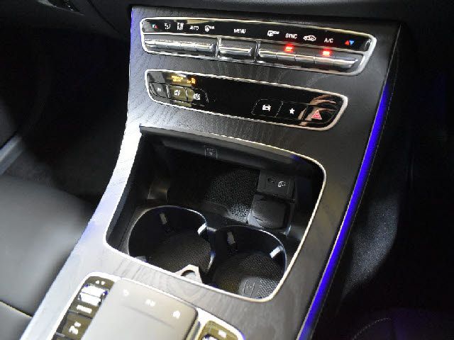Mercedes Benz E-CLASS 2020-12 1546742-11