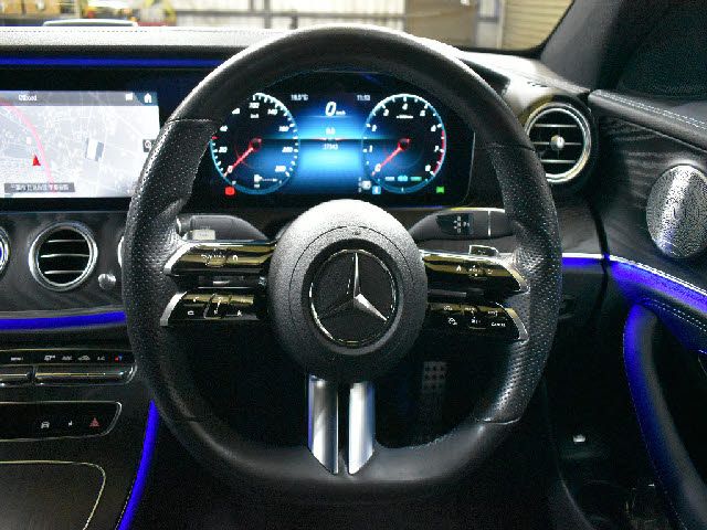 Mercedes Benz E-CLASS 2020-12 1546742-15