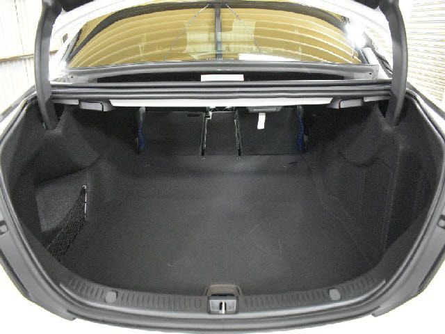 Mercedes Benz E-CLASS 2020-12 1546742-20