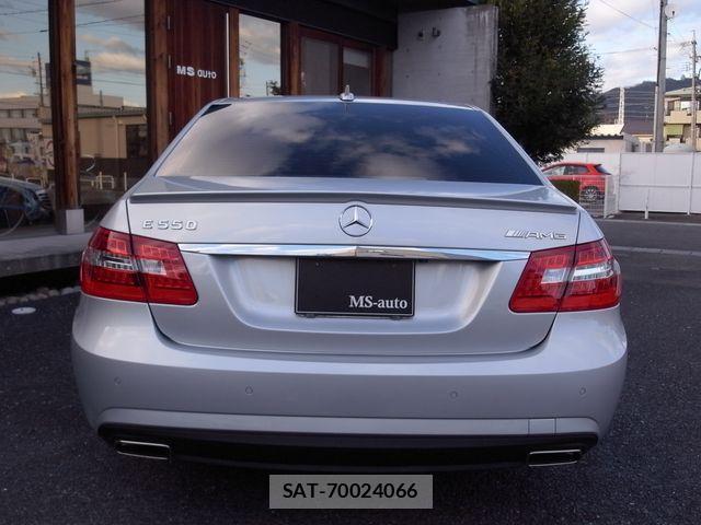 Mercedes Benz E-CLASS 2009-07 1871608-13