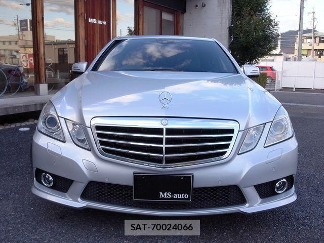 Mercedes Benz E-CLASS 2009-07 1871608-27