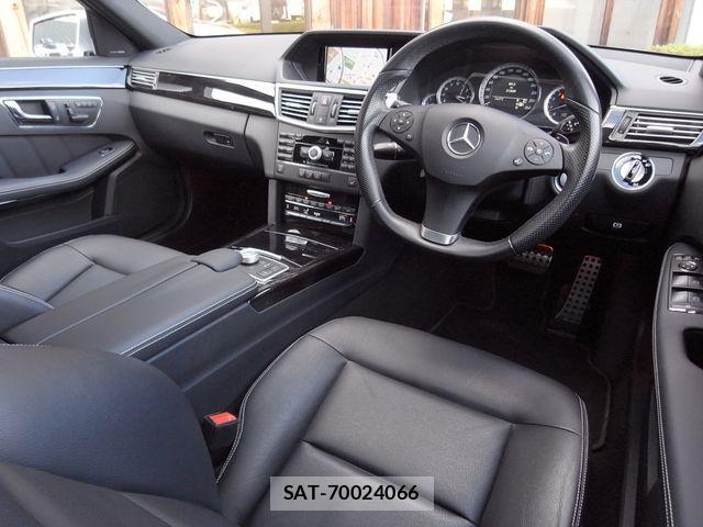 Mercedes Benz E-CLASS 2009-07 1871608-2