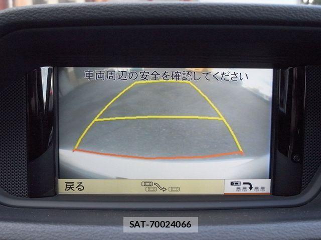Mercedes Benz E-CLASS 2009-07 1871608-8
