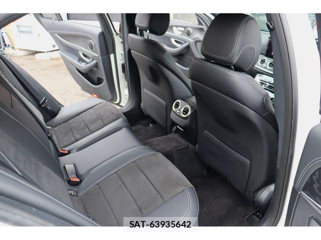 Mercedes Benz E-CLASS 2018-01 2100056-3