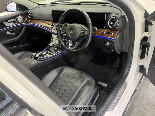 Mercedes Benz E-CLASS 2017-03 2318418-9
