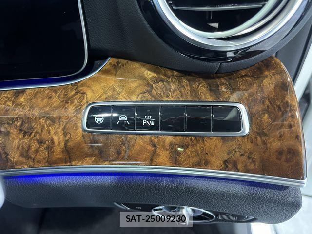Mercedes Benz E-CLASS 2017-03 2318418-10