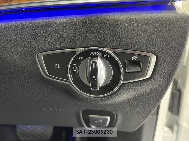 Mercedes Benz E-CLASS 2017-03 2318418-11