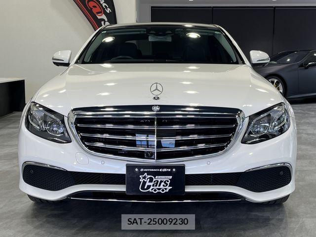 Mercedes Benz E-CLASS 2017-03 2318418-1