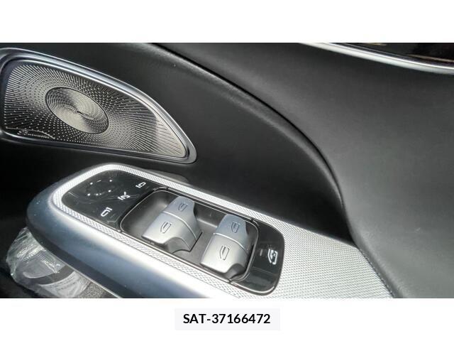Mercedes Benz E-CLASS 2024-12 2829890-9