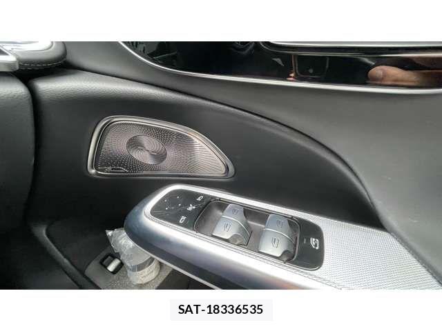 Mercedes Benz E-CLASS 2024-10 2829883-11
