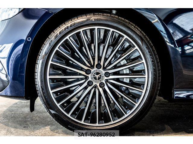 Mercedes Benz E-CLASS 2024-12 3771911-7