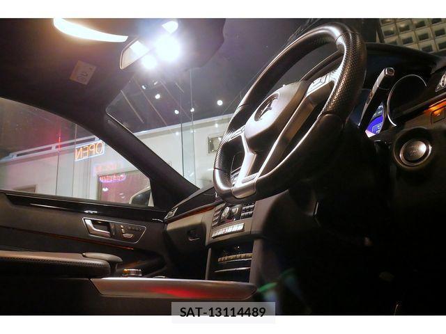 Mercedes Benz E-CLASS 2014-02 4326867-11