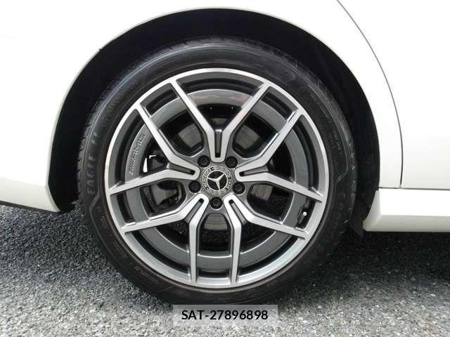 Mercedes Benz E-CLASS 2021-01 4596285-15