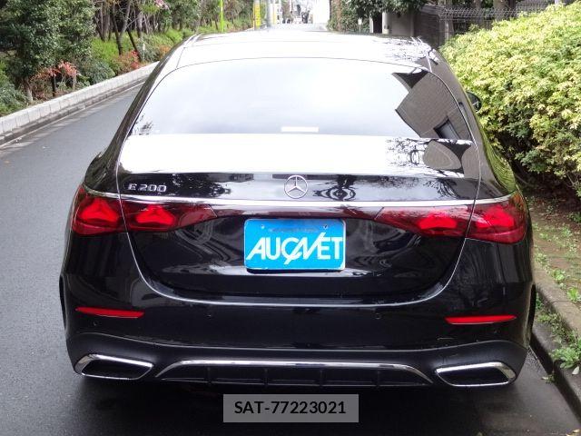 Mercedes Benz E-CLASS 2024-08 5871785-9
