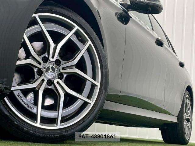 Mercedes Benz E-CLASS 2021-04 6012779-18
