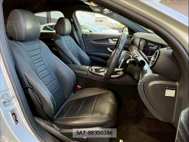 Mercedes Benz E-CLASS 2018-02 6012799-5