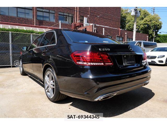 Mercedes Benz E-CLASS 2014-03 6245629-3