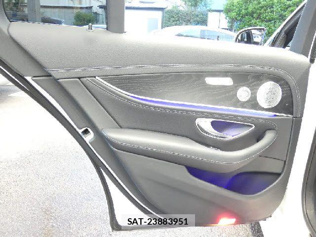 Mercedes Benz E-CLASS 2020-11 6500087-21