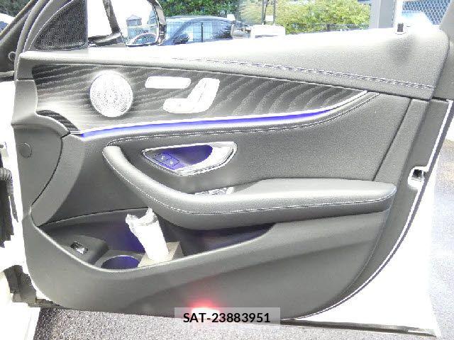 Mercedes Benz E-CLASS 2020-11 6500087-23