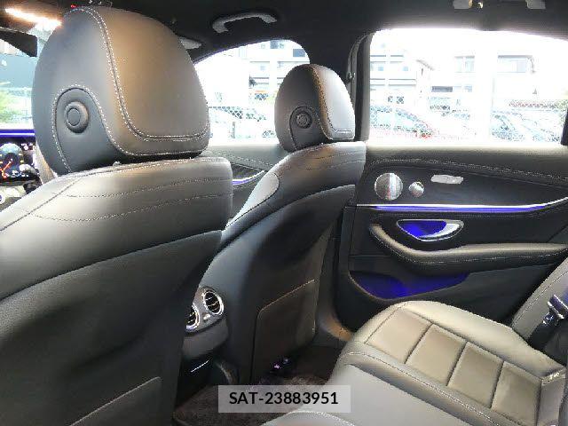Mercedes Benz E-CLASS 2020-11 6500087-25