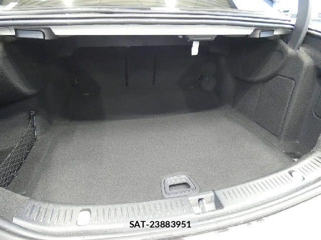 Mercedes Benz E-CLASS 2020-11 6500087-6