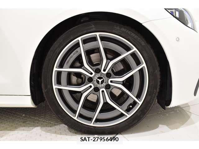 Mercedes Benz E-CLASS 2021-03 6500085-11