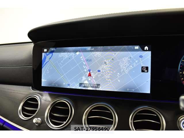Mercedes Benz E-CLASS 2021-03 6500085-7