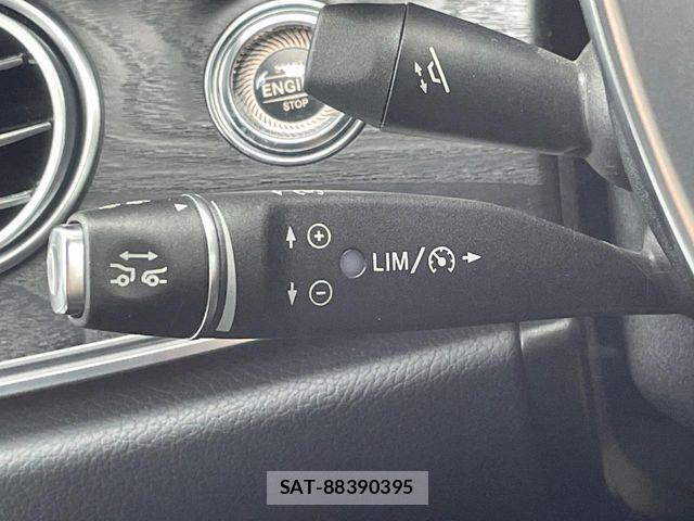 Mercedes Benz E-CLASS 2018-06 6672451-6