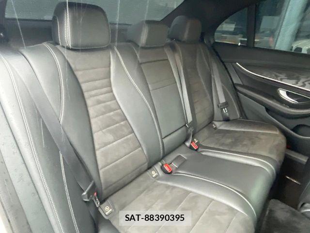 Mercedes Benz E-CLASS 2018-06 6672451-8
