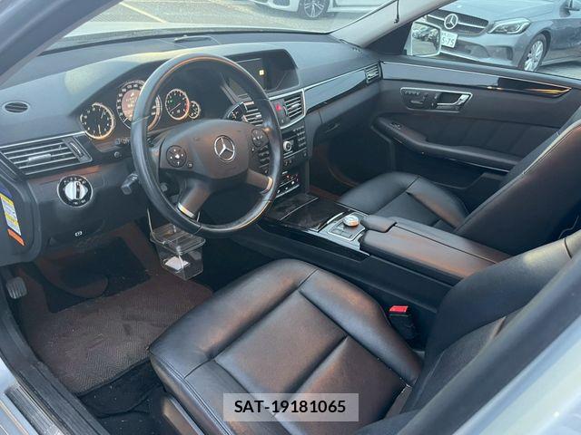 Mercedes Benz E-CLASS 2009-05 6672455-1